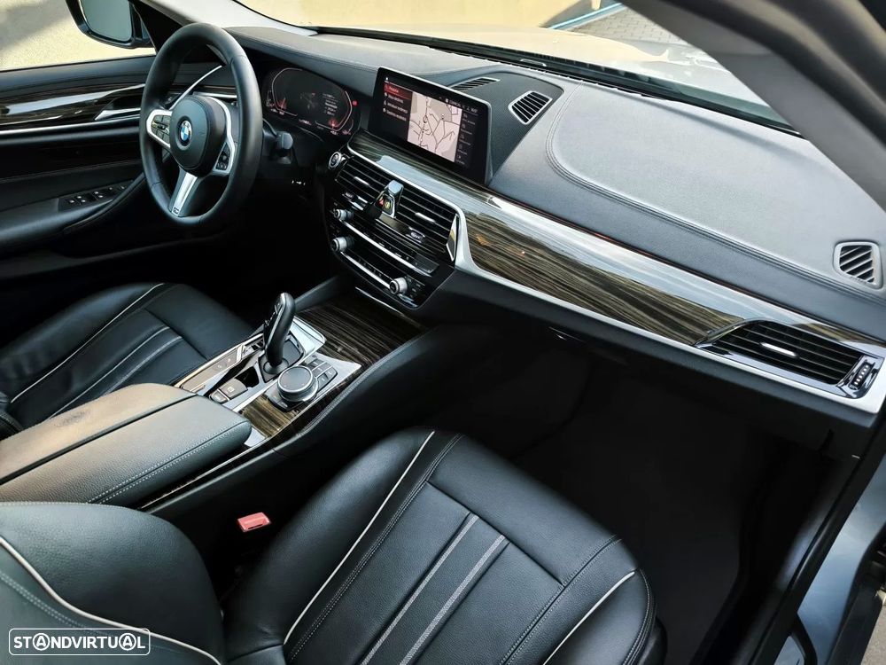 BMW 520 d Line Luxury Auto - 24