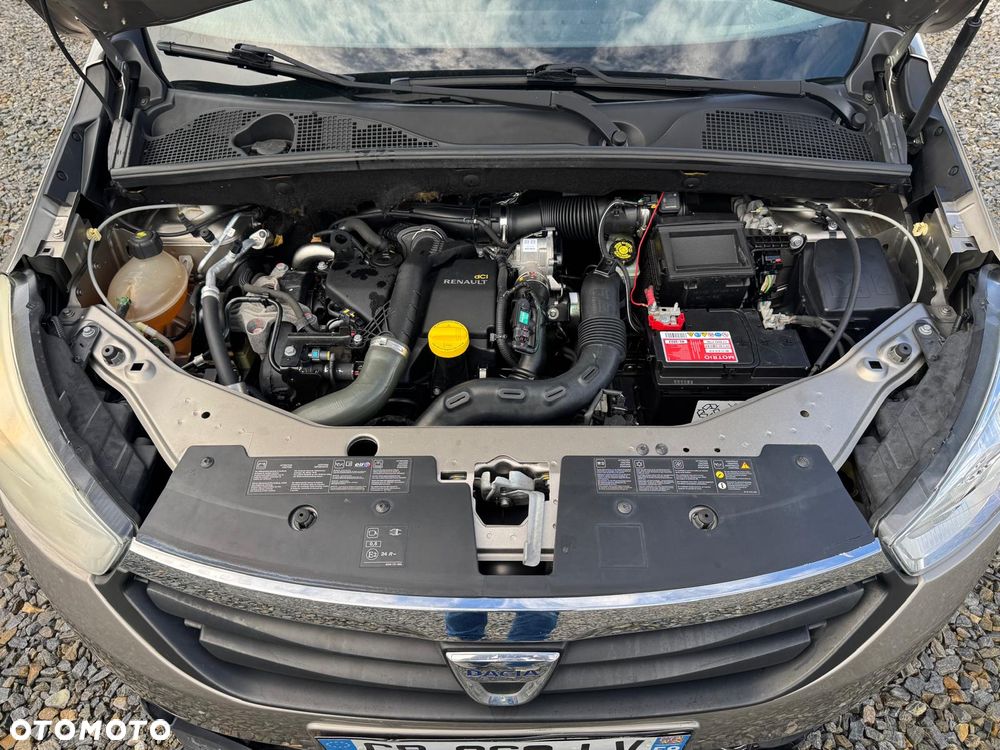 Dacia Lodgy dCi 110 Celebration - 10