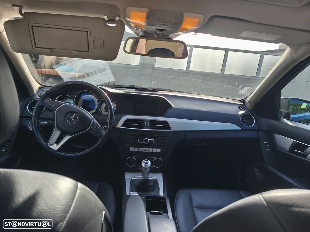 Mercedes-Benz C 200 Station CDI DPF BlueEFFICIENCY Avantgarde - 4