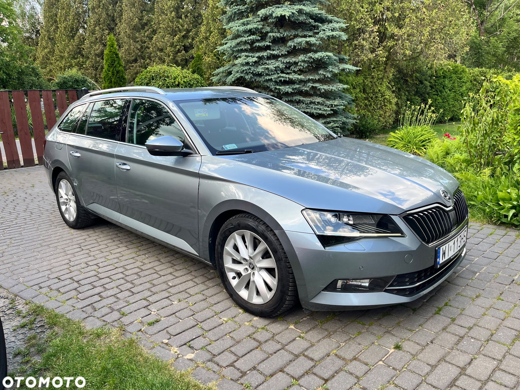 Skoda Superb 2.0 TDI Ambition - 1