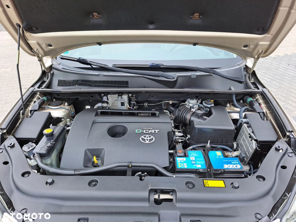 Toyota RAV4 - 40