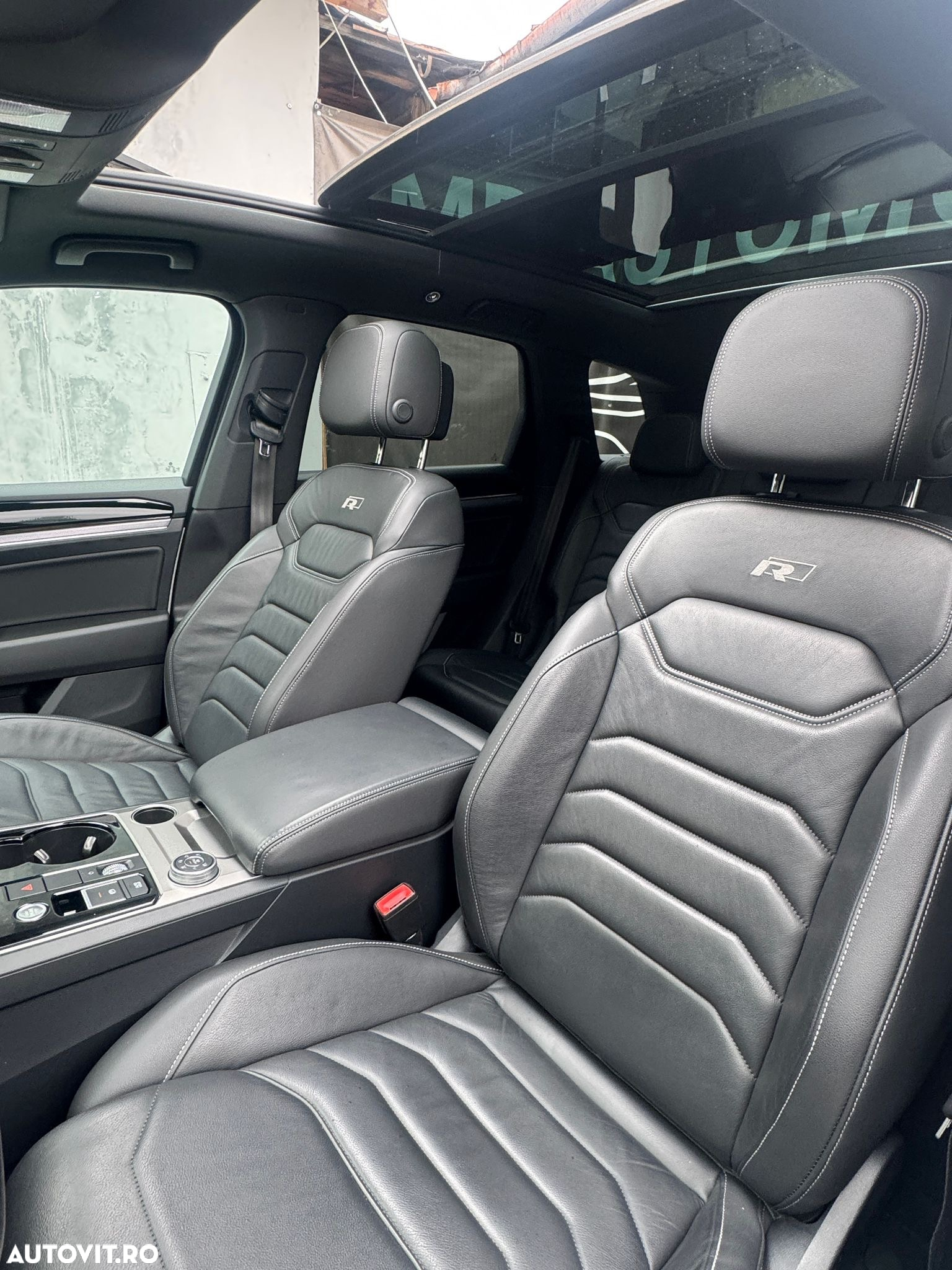 Volkswagen Touareg - 8