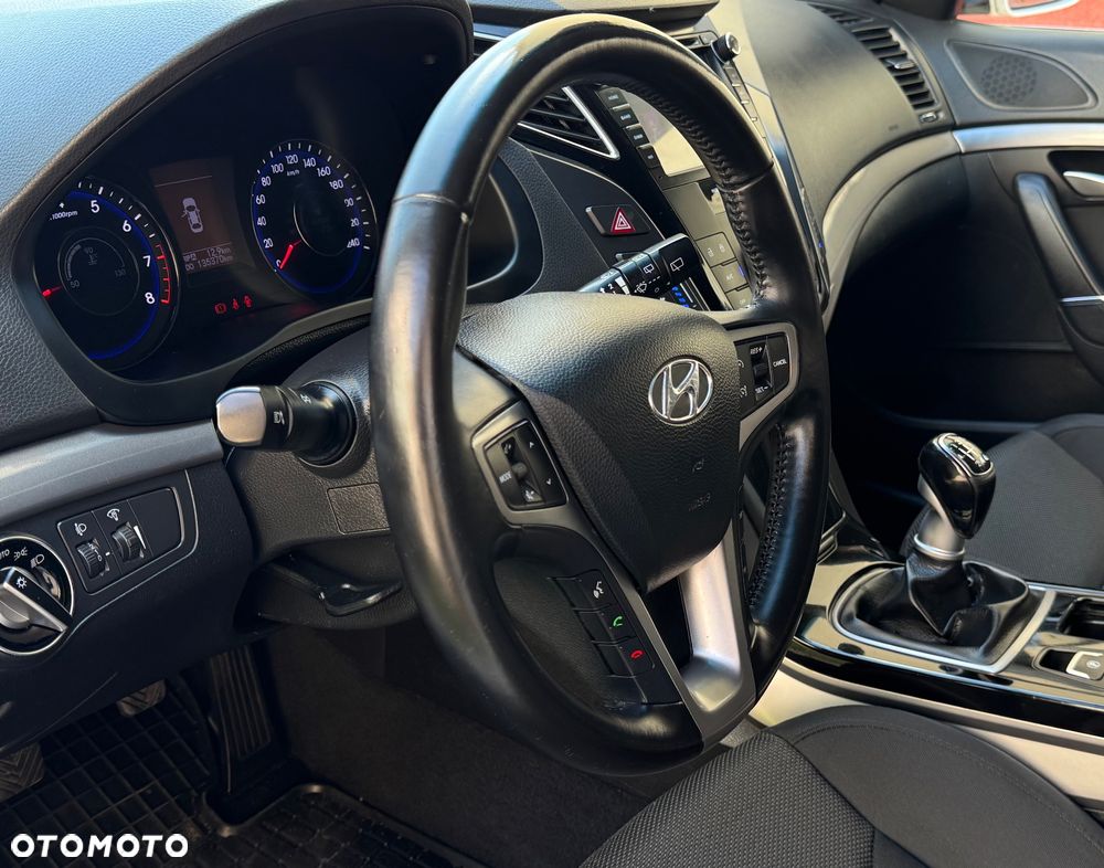 Hyundai i40 1.6 Comfort - 11