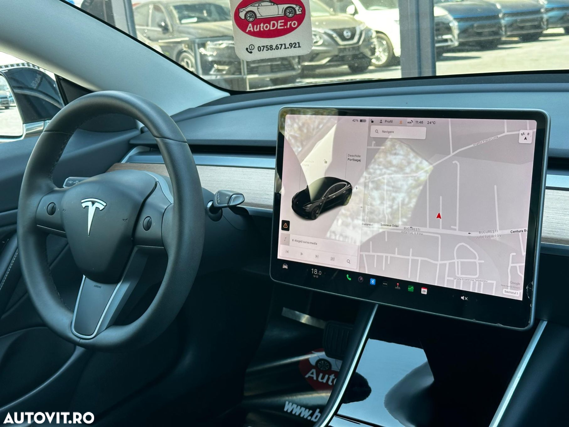 Tesla Model 3 - 8