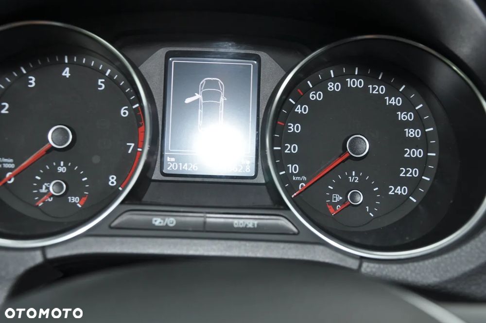 Volkswagen Polo - 17