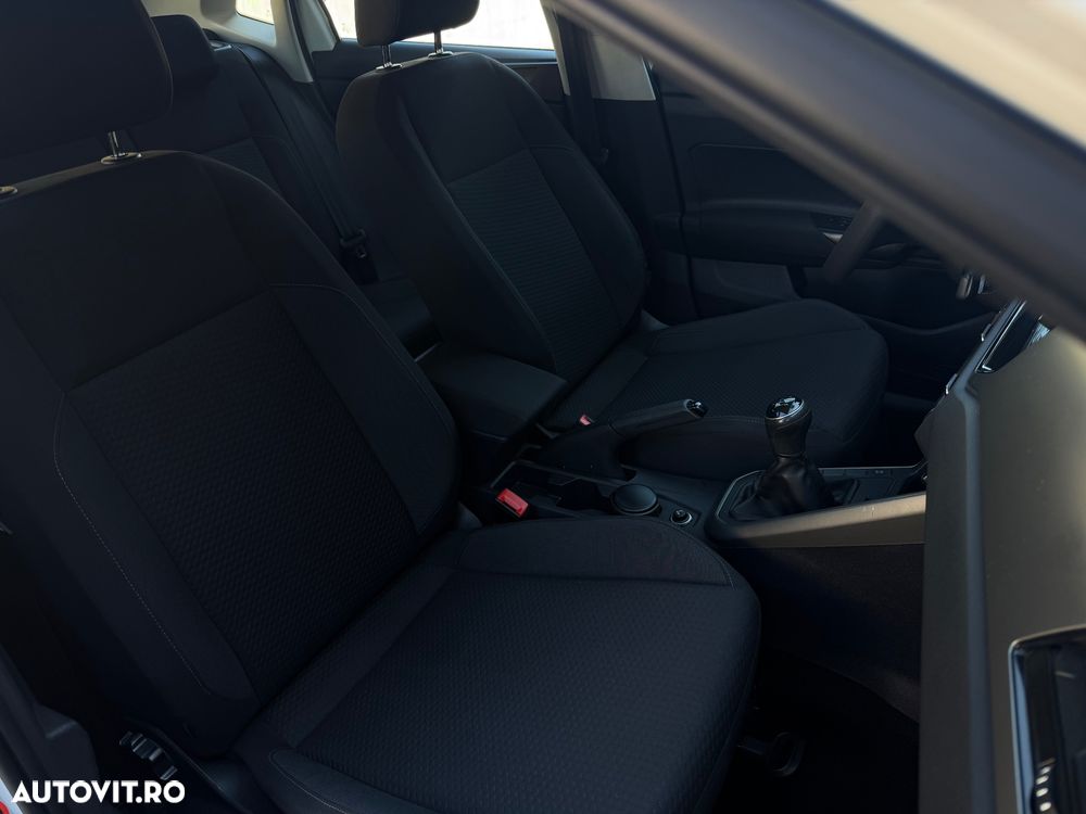 VOLKSWAGEN Polo 2021 — imagine 15