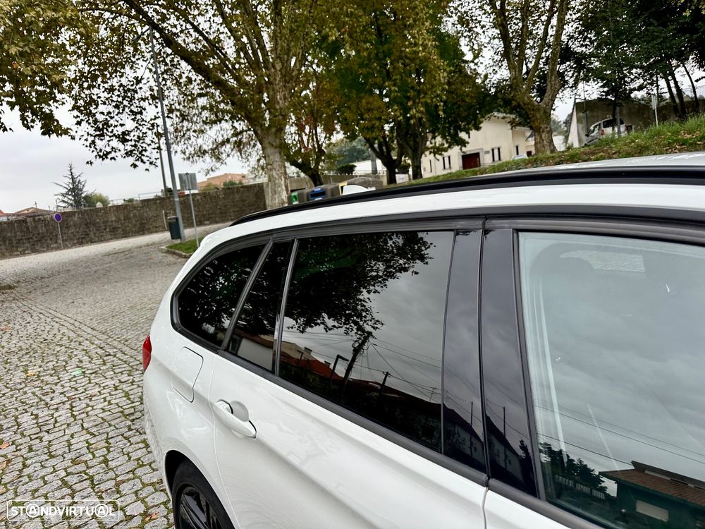 BMW 318 d Touring Auto Line Sport - 15