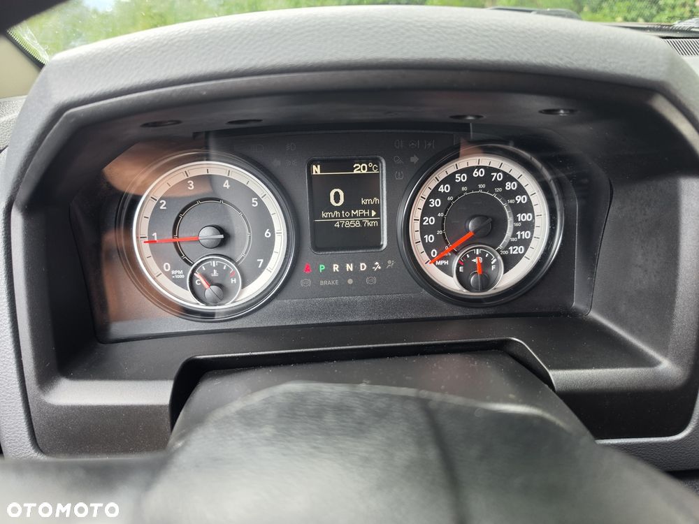 Dodge RAM - 7