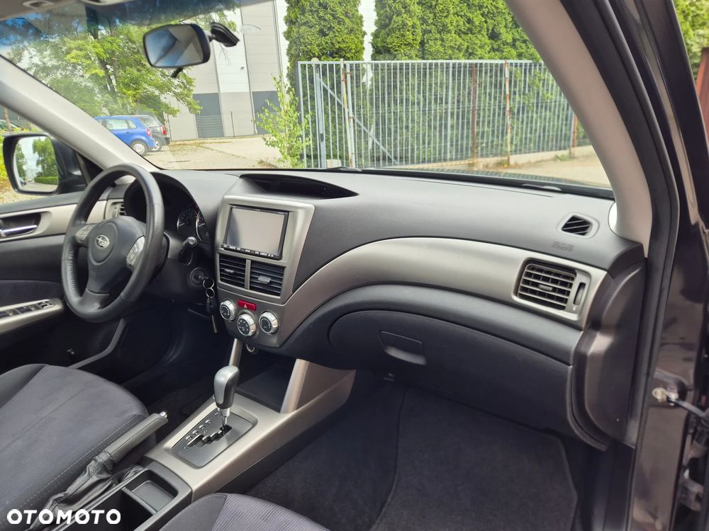Subaru Forester 2.0 XE NAV Euro5 - 8