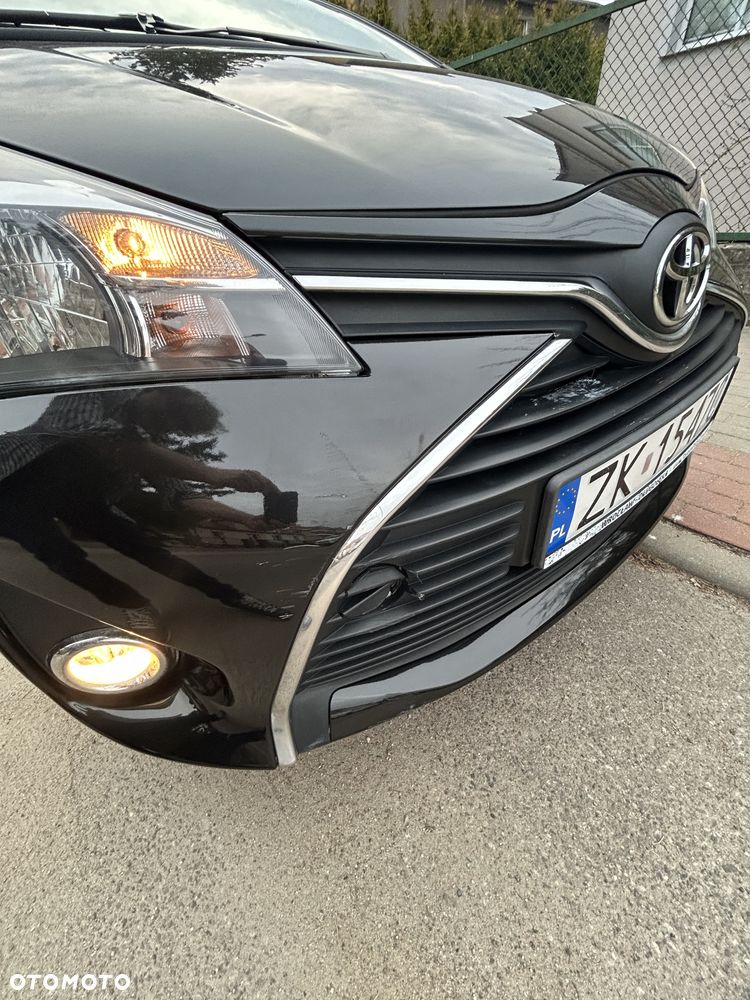 Toyota Yaris 1.33 Premium - 18