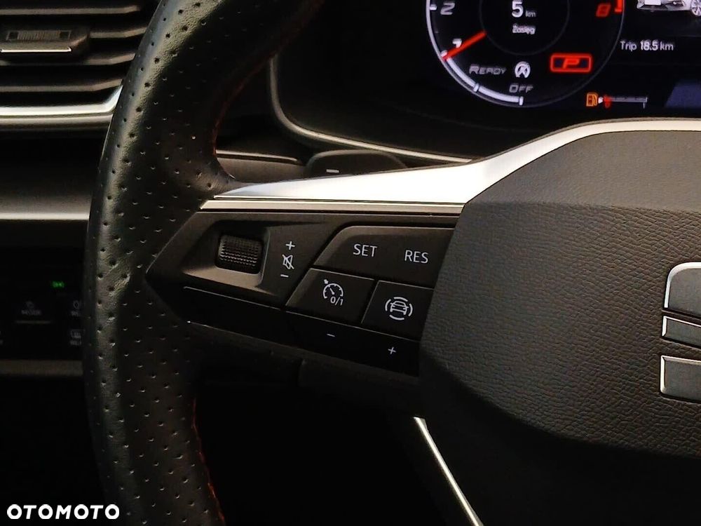 Seat Leon Sportstourer 1.5 eTSI FR DSG - 29