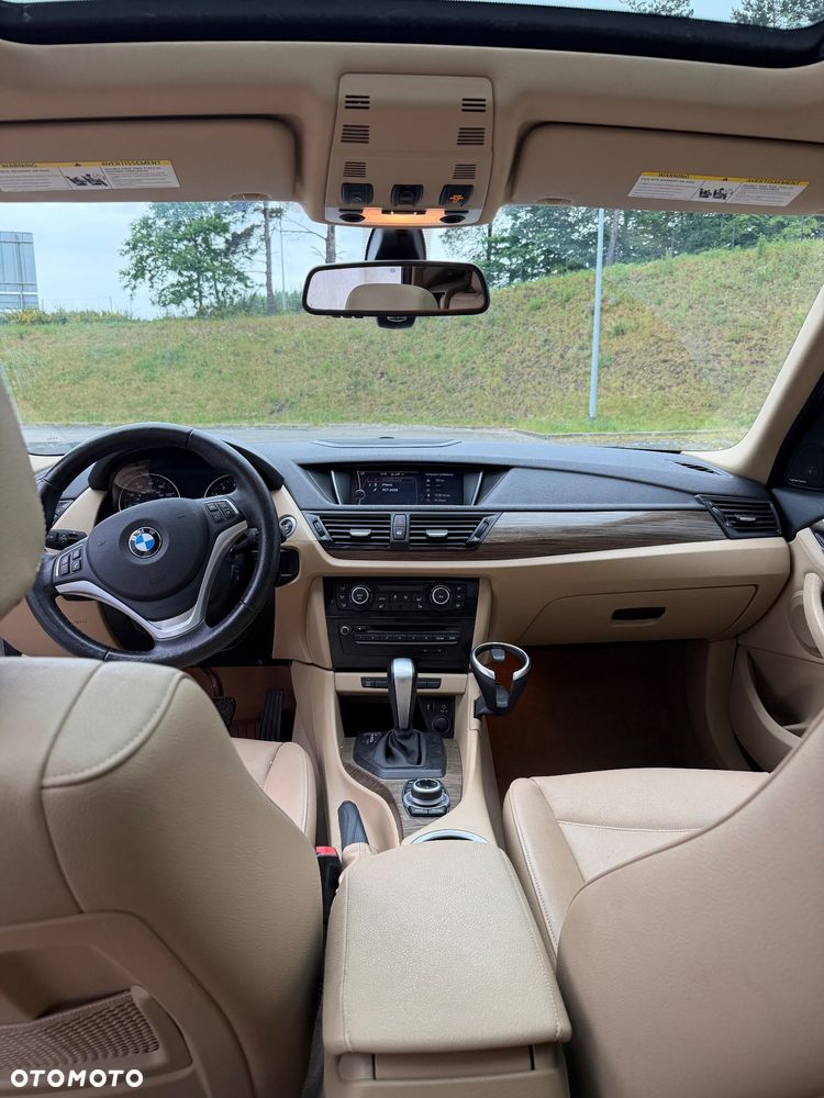 BMW X1 xDrive28i - 8