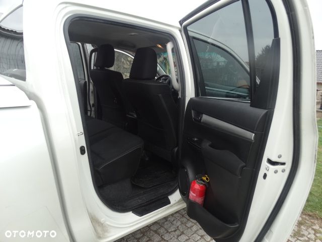 Toyota Hilux 2.4 D-4D Double Cab Active 4x4 - 11