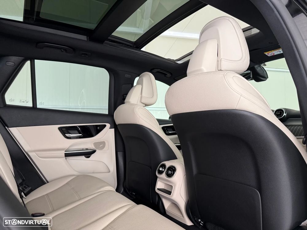 Mercedes-Benz GLC 300 e 4Matic 9G-TRONIC Avantgarde Advanced - 60