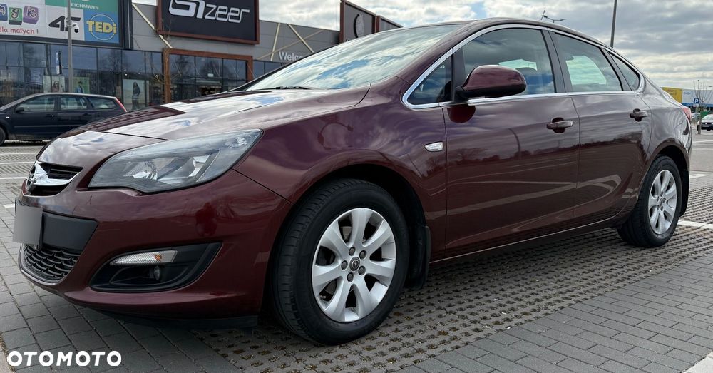Opel Astra 1.4 T Energy EU6 - 4