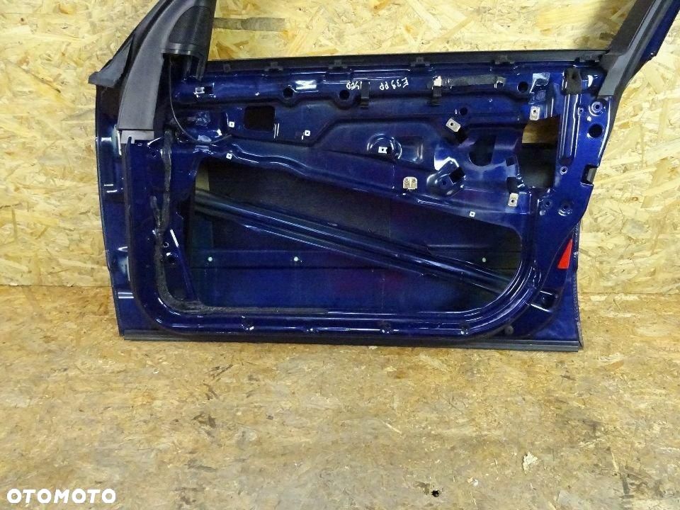 DRZWI PRAWY PRZÓD PRAWE PRZEDNIE BMW E39 sedan lak: montrealblau metallic 297/5 - 4