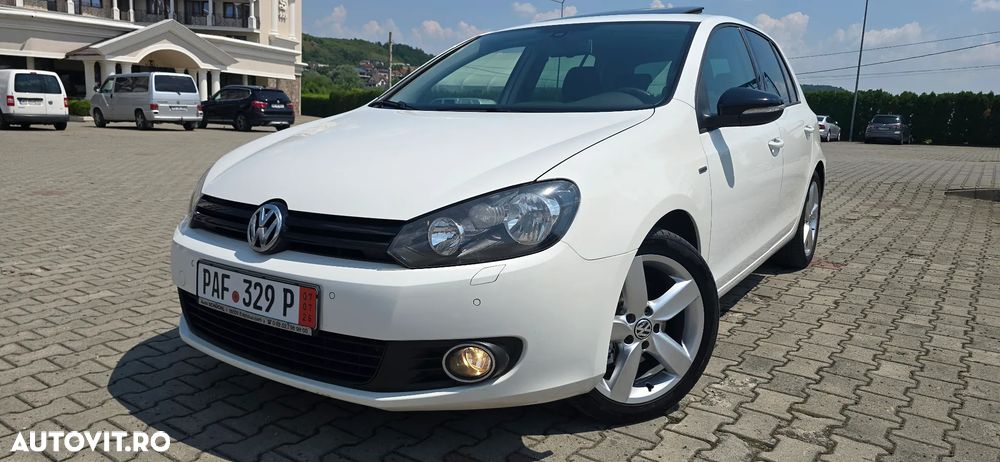 Volkswagen Golf 1.4 TSI MATCH - 1