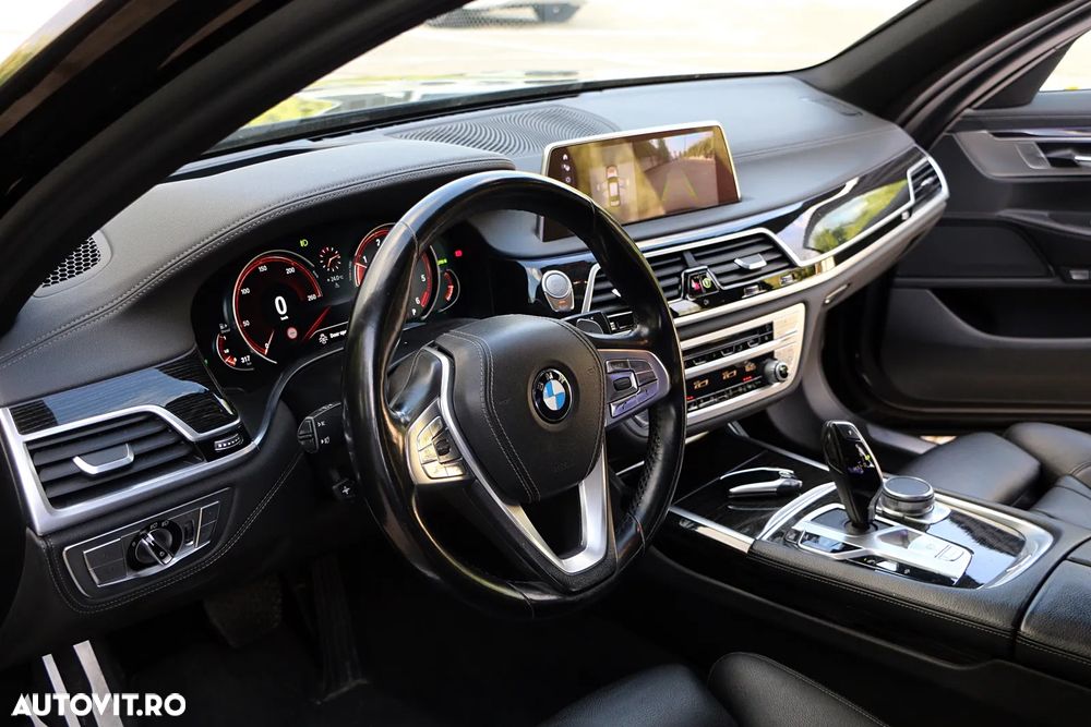 BMW Seria 7 730d xDrive - 12