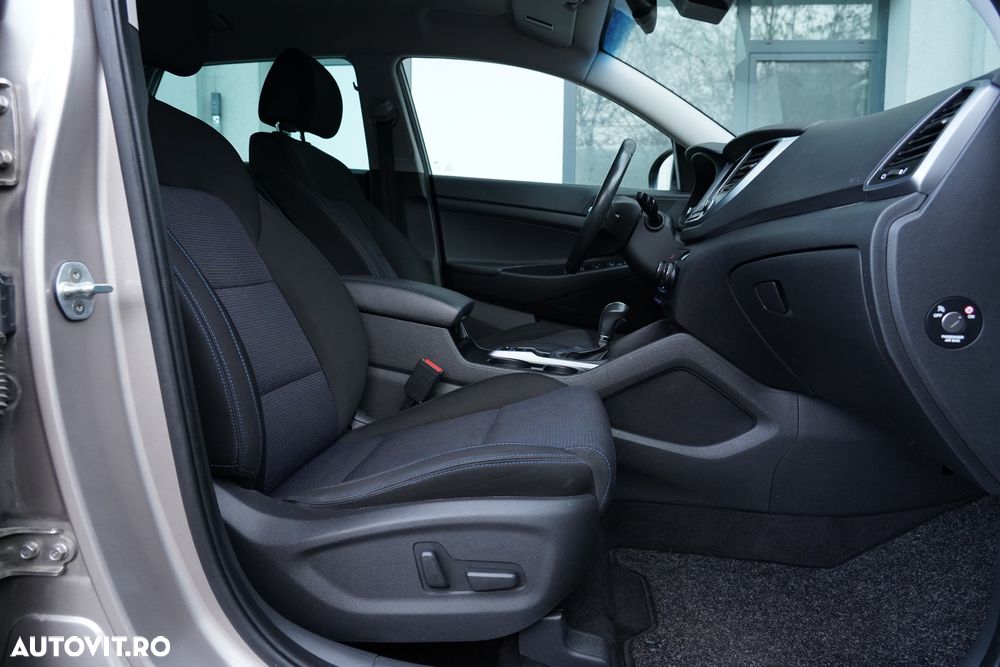 Hyundai Tucson 2.0 CRDI 4WD 6AT Luxury Pack+ - 17