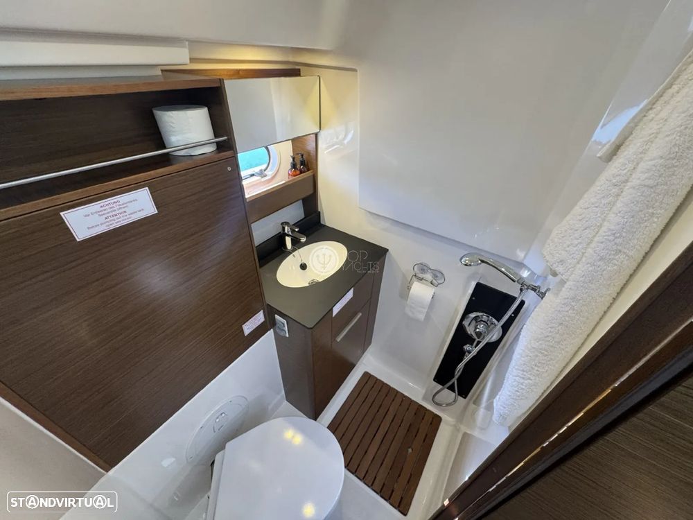 Bavaria Motor Boats S 33 HT - 21