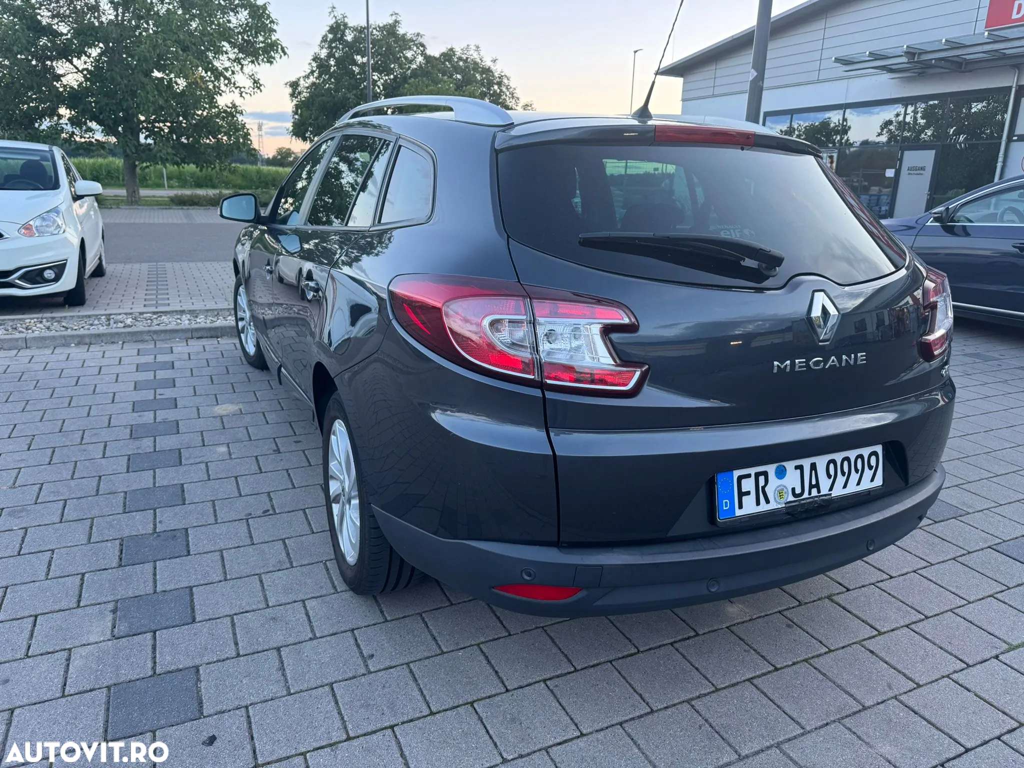 Renault Megane ENERGY dCi 130 LIMITED - 10
