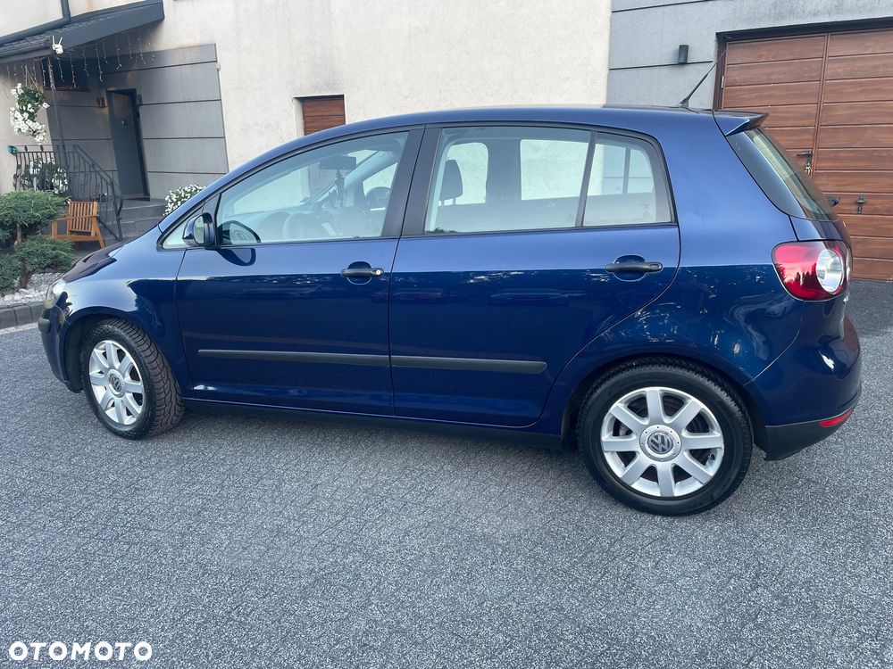 Volkswagen Golf Plus 1.6 FSI Trendline - 11