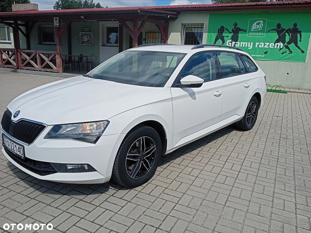 Skoda Superb 1.6 TDI Active - 2