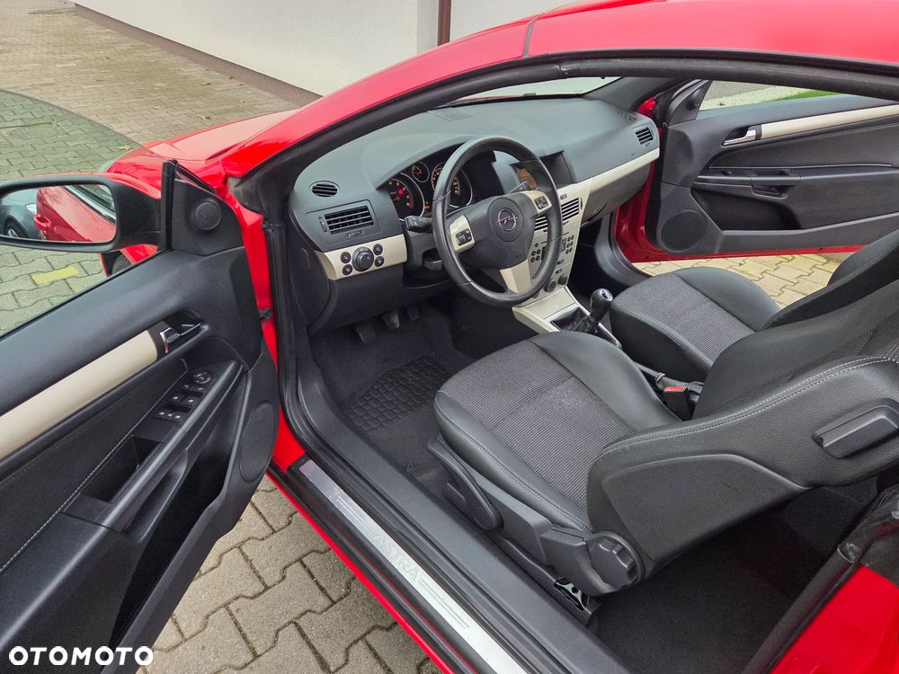 Opel Astra 1.8 Enjoy EU5 - 24