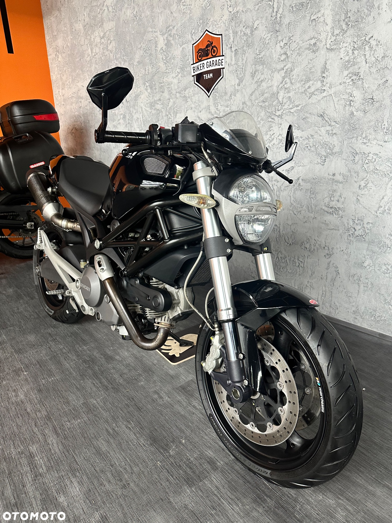 Ducati Monster - 4