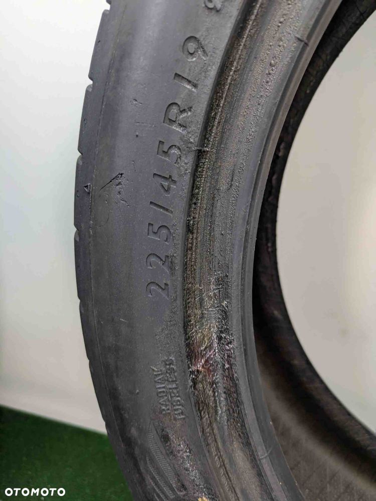 Opony 225 45 19 Dunlop Sport maxx RT - 8