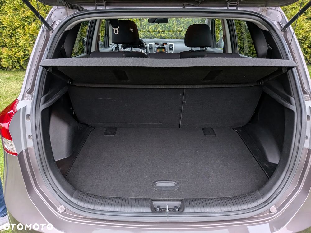 Hyundai ix20 1.6 Comfort - 11