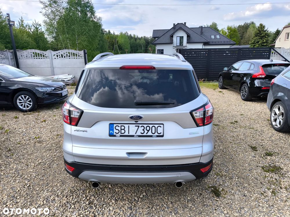 Ford Kuga - 4