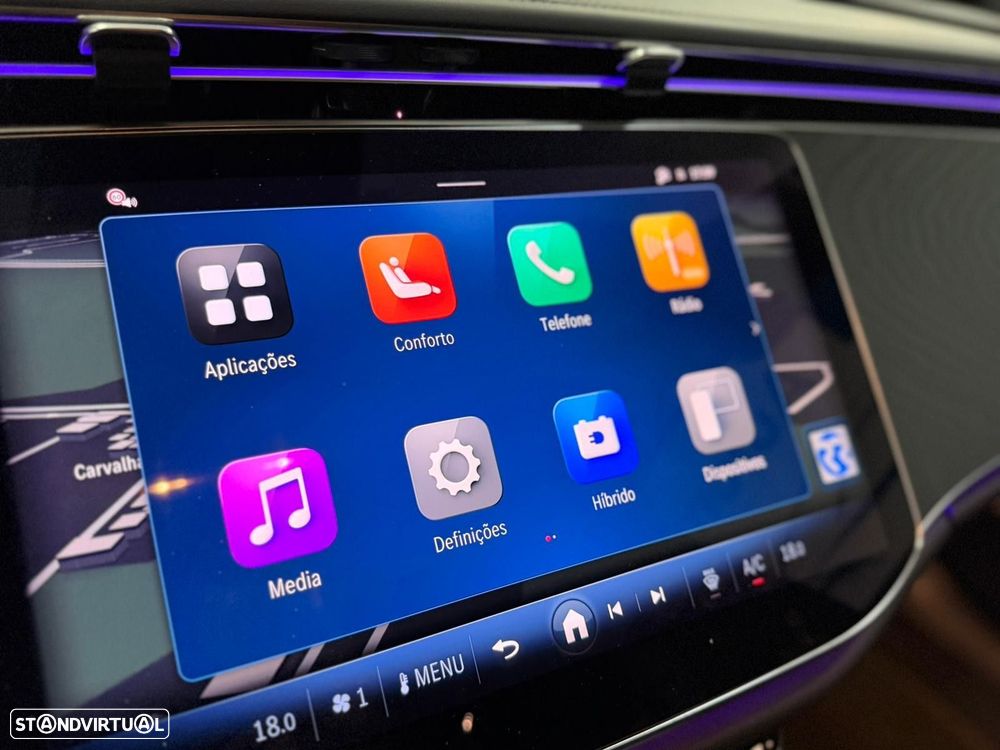 Mercedes-Benz E 300 e AMG Line - 11