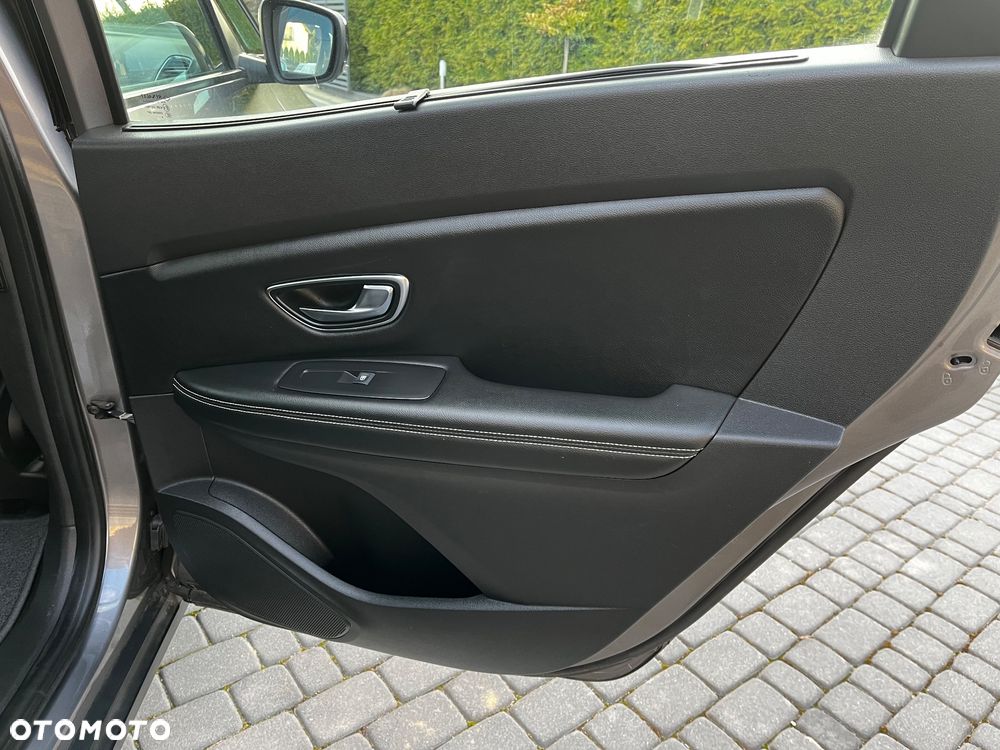 Renault Grand Scenic ENERGY dCi 110 EXPERIENCE - 16