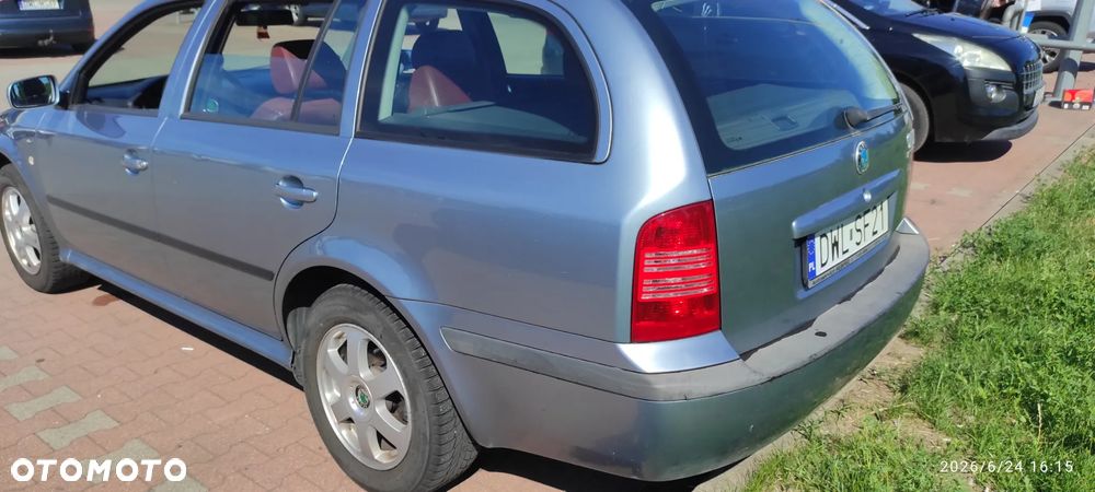 Skoda Octavia 2.0 Elegance - 6