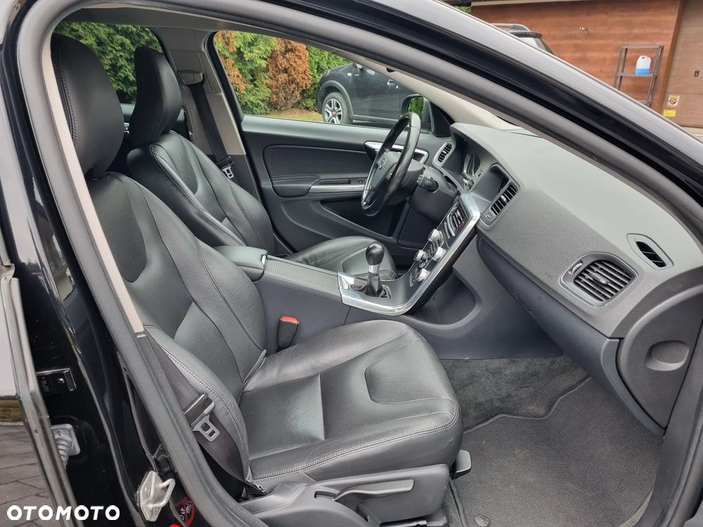 Volvo V60 DRIVe Kinetic - 22