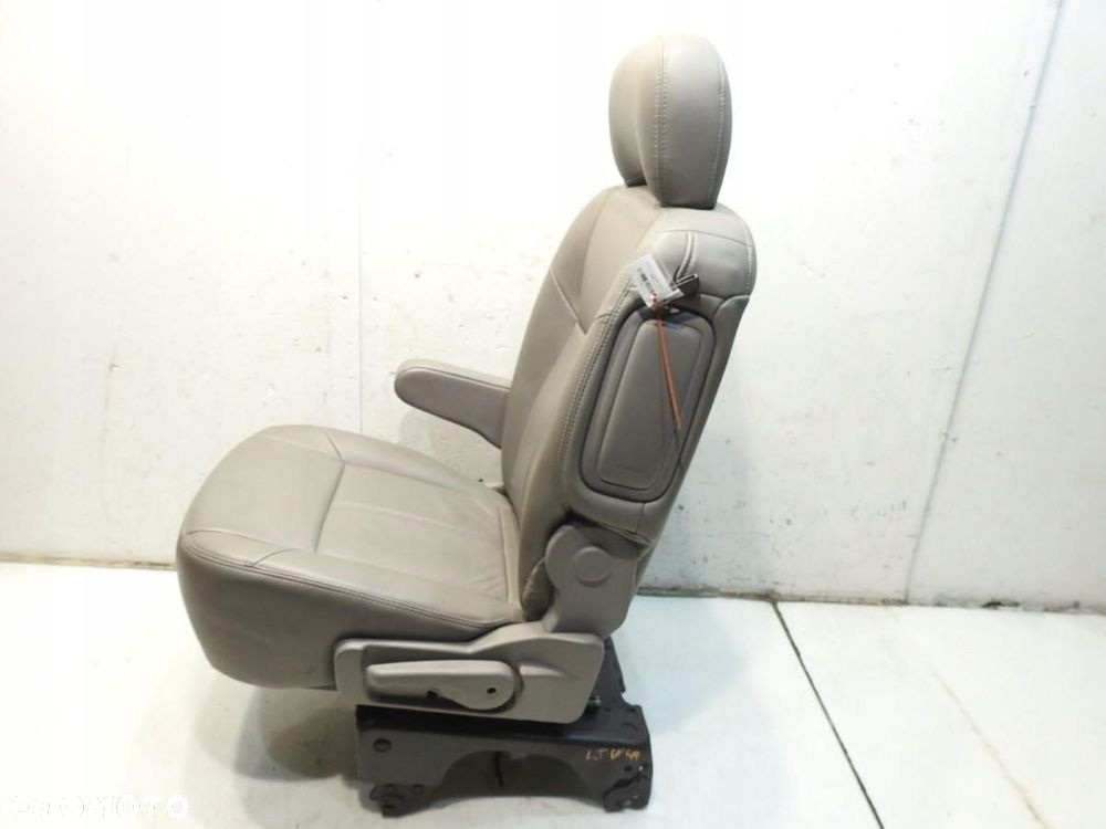 FOTEL LEWY TYŁ II RZĄD CHEVROLET UPLANDER - 3