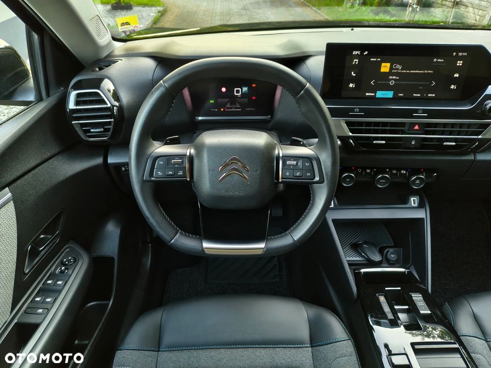 Citroën C4 PureTech 130 Stop&Start EAT8 SHINE - 23