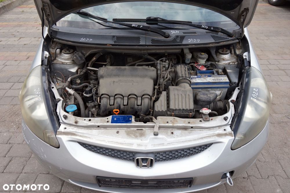 HONDA JAZZ II HB 2006 NH700M 1.2 8V L12A1 78KM SREBRNY na części - 17