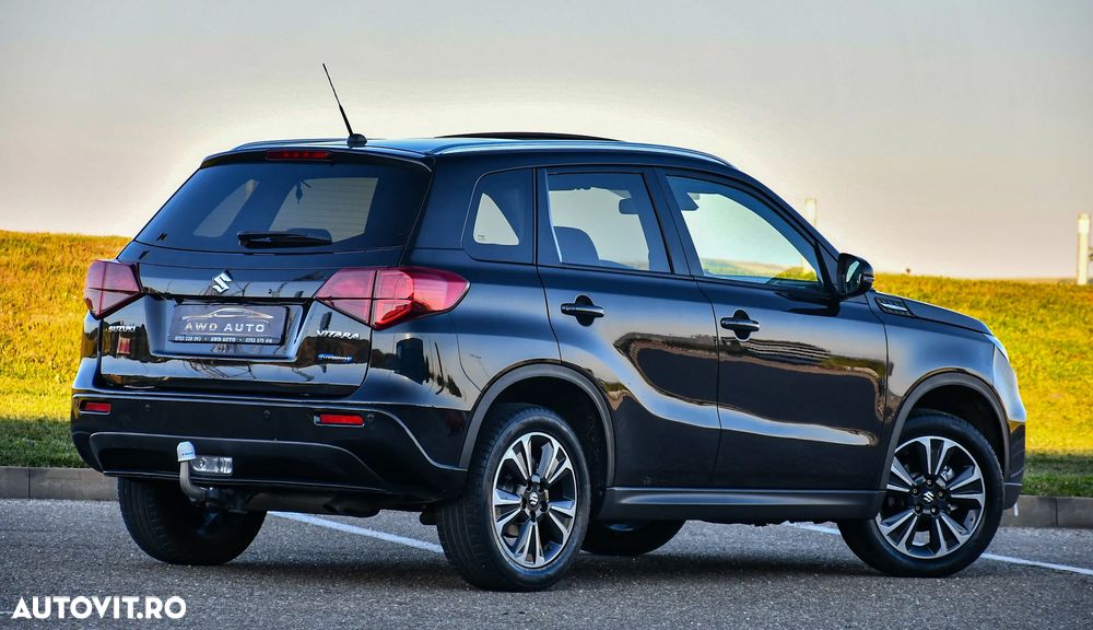 Suzuki Vitara 1.5 HEV Luxus - 4