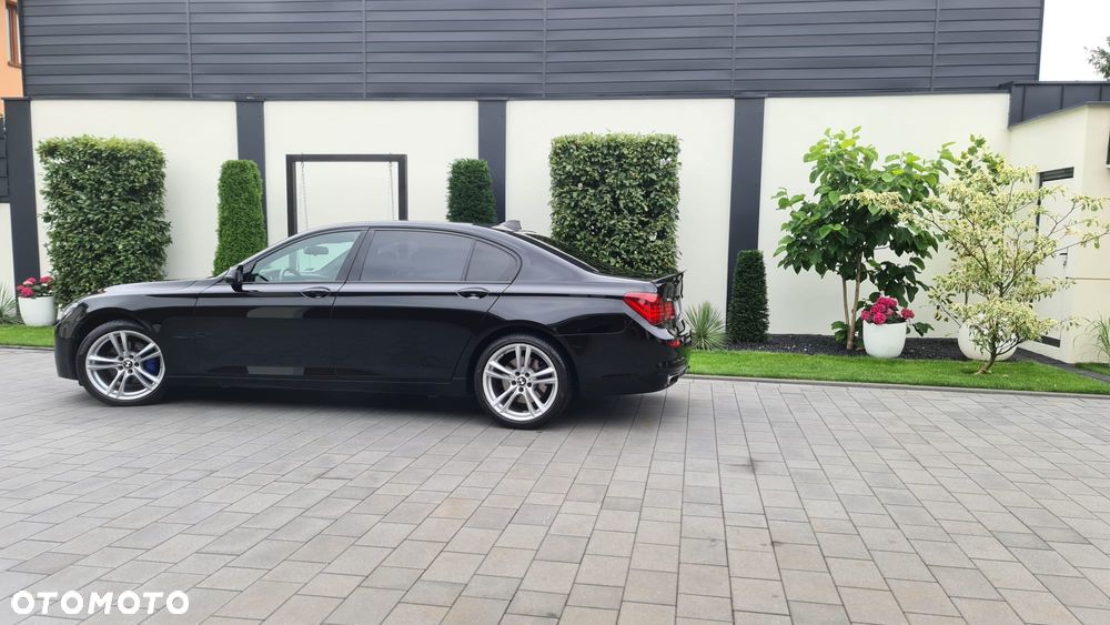 BMW Seria 7 740Li - 3