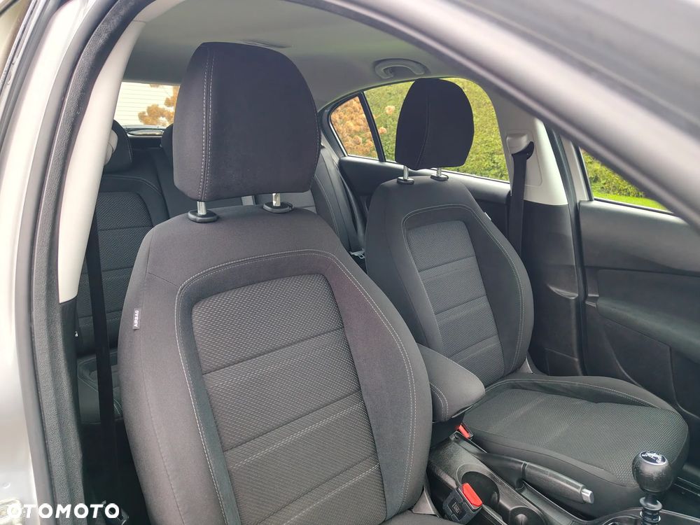 Fiat Tipo 1.4 T-Jet 16v Lounge EU6 - 13