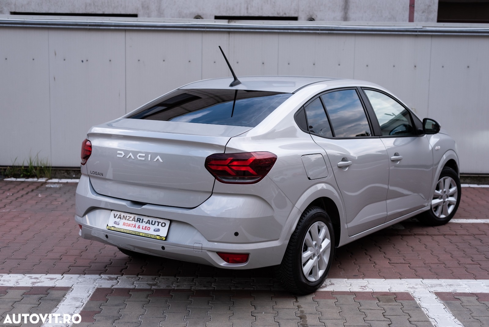 Dacia Logan ECO-G 100 MT6 Comfort - 9