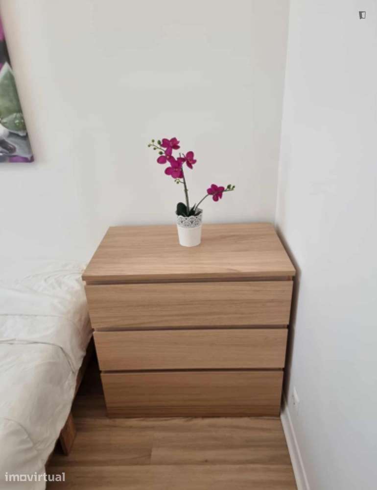Quarto - localizado em Arroios Lisbon - Grande imagem: 4/7