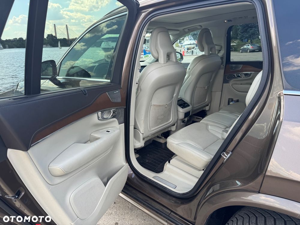 Volvo XC 90 D5 AWD Inscription 7os - 9