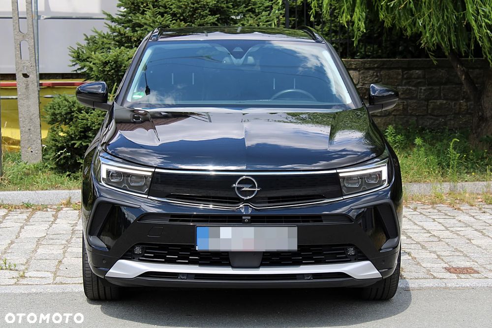 Opel Grandland 1.2 DI Automatik Business Elegance - 4