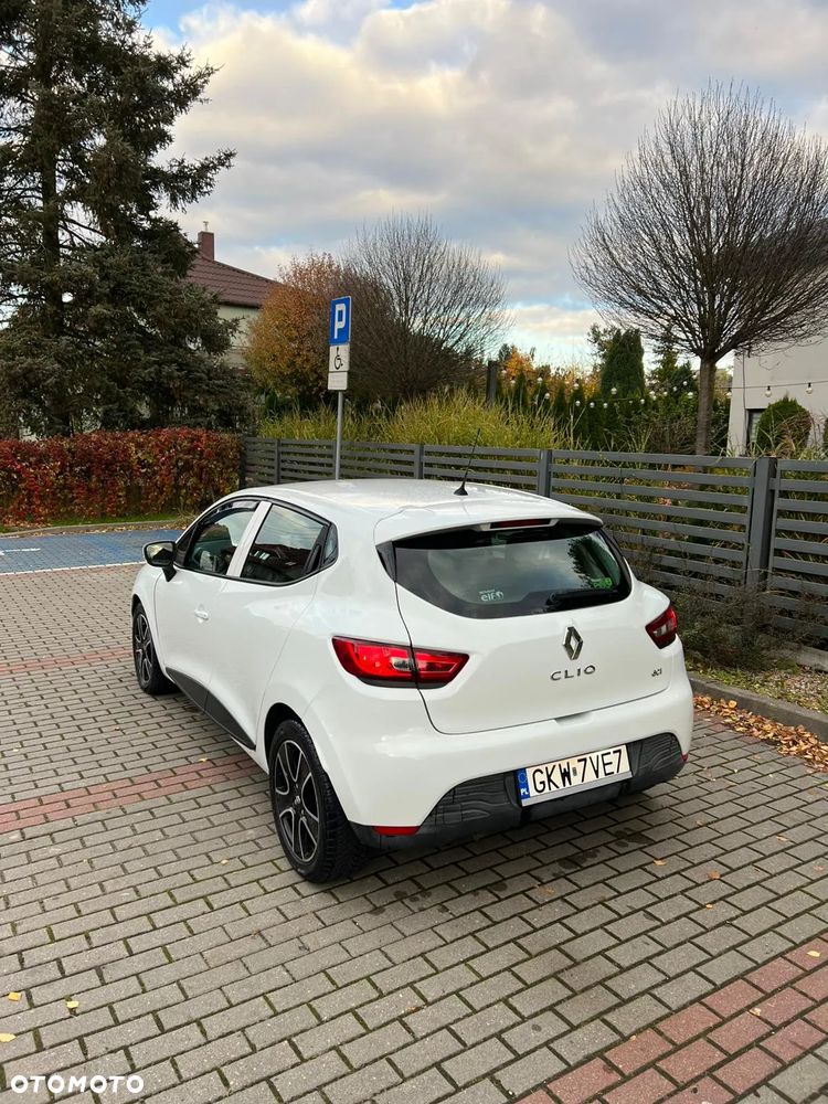 Renault Clio 1.5 dCi 75 Grandtour Expression - 4