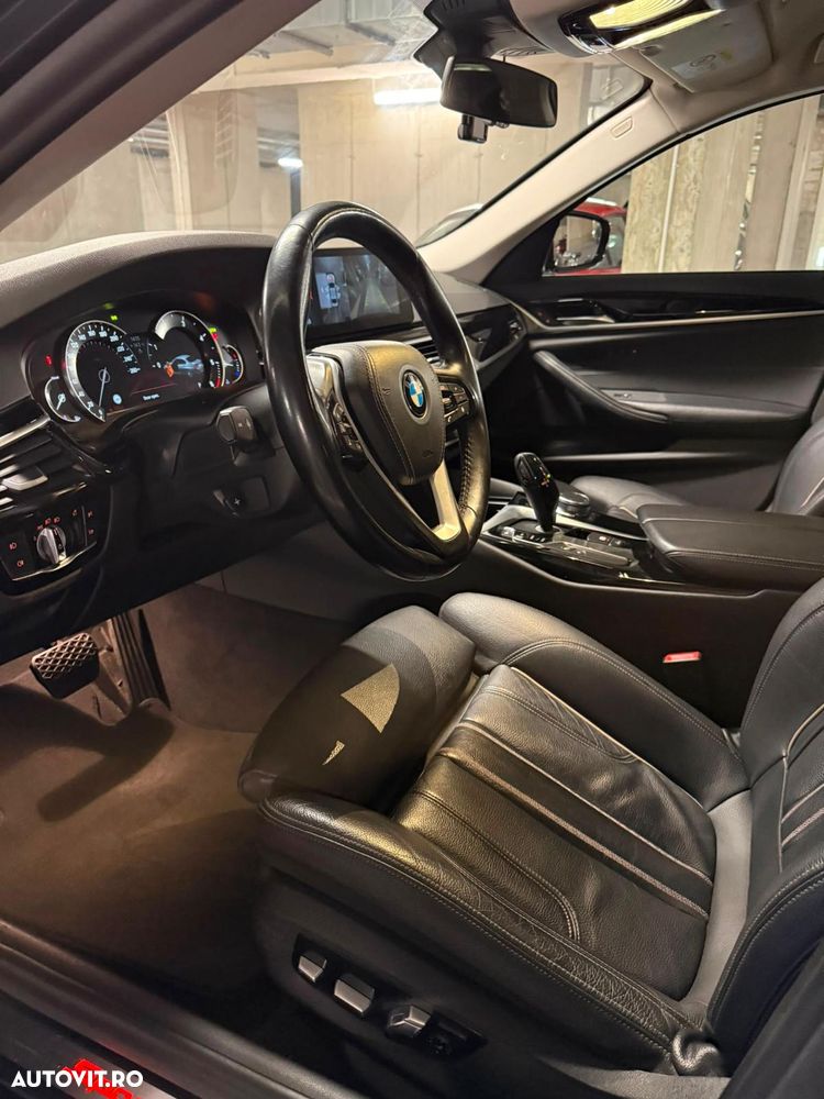 BMW Seria 5 520d Aut. Sport Line - 8