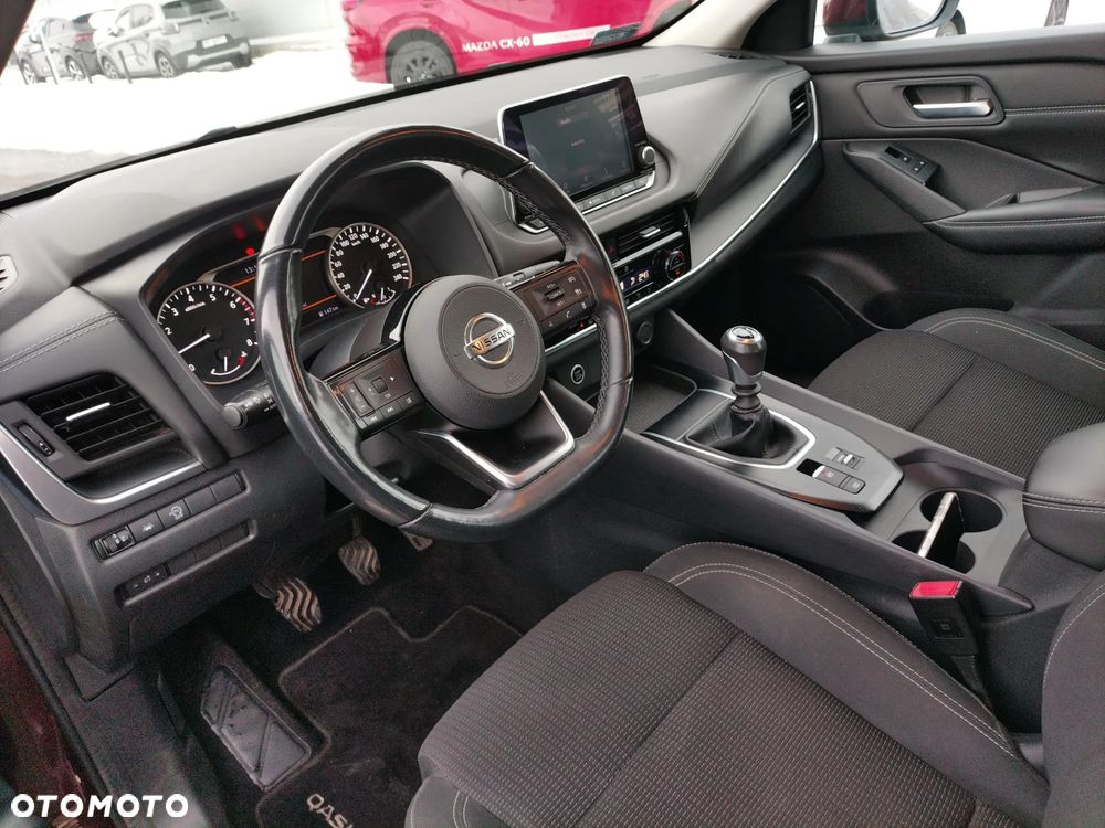 Nissan Qashqai - 10