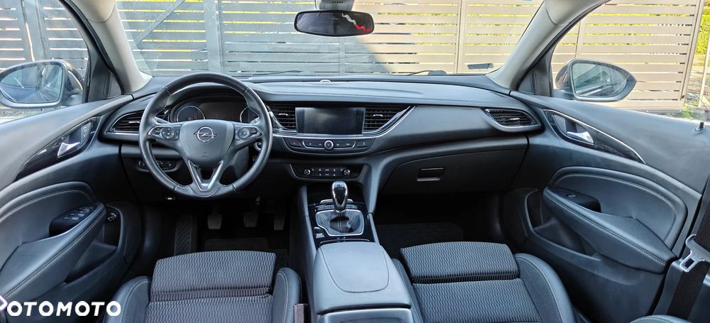 Opel Insignia 2.0 CDTI Innovation S&S - 11